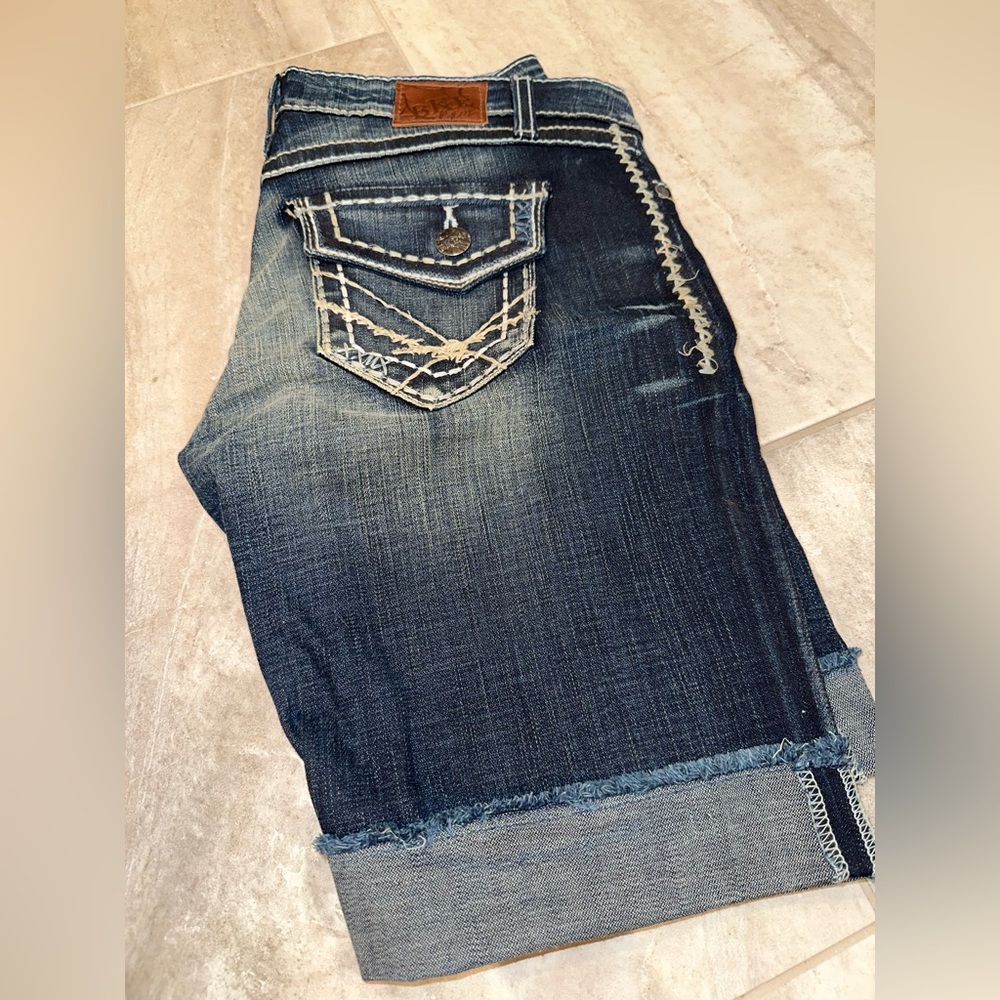 BKE Jean Shorts Size 28